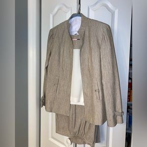 Perceptions Suit Size 8